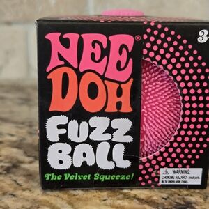 Needoh Fuzz Ball - The Velvet Squeeze - Pink - BNWT